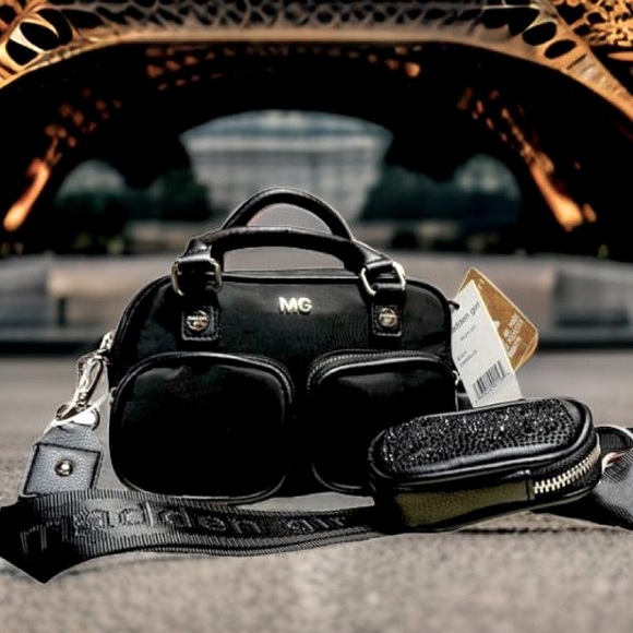 Madden Girl Handbags - Madden Girl NWT Black Nylon Compact Camera Crossbody Bag Ear Bud Case (P029)